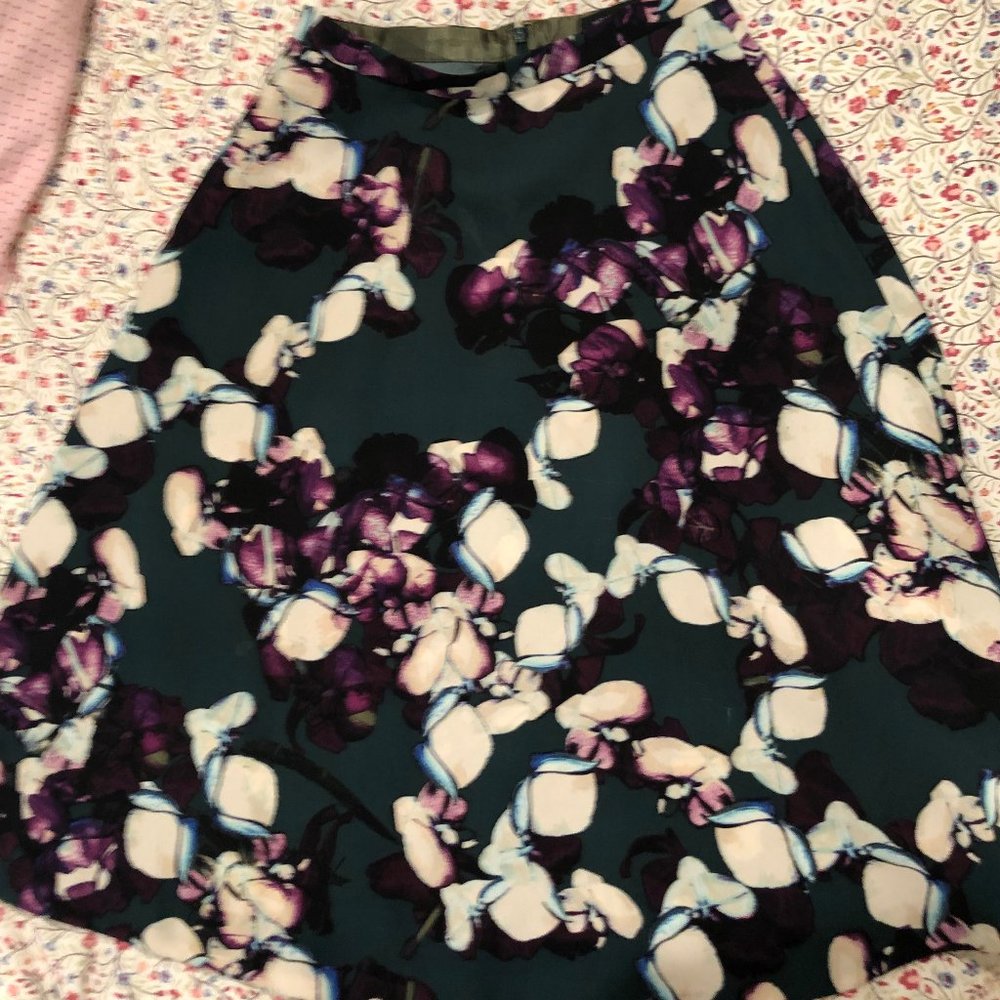 Banana Republic Green Floral Midi Skirt